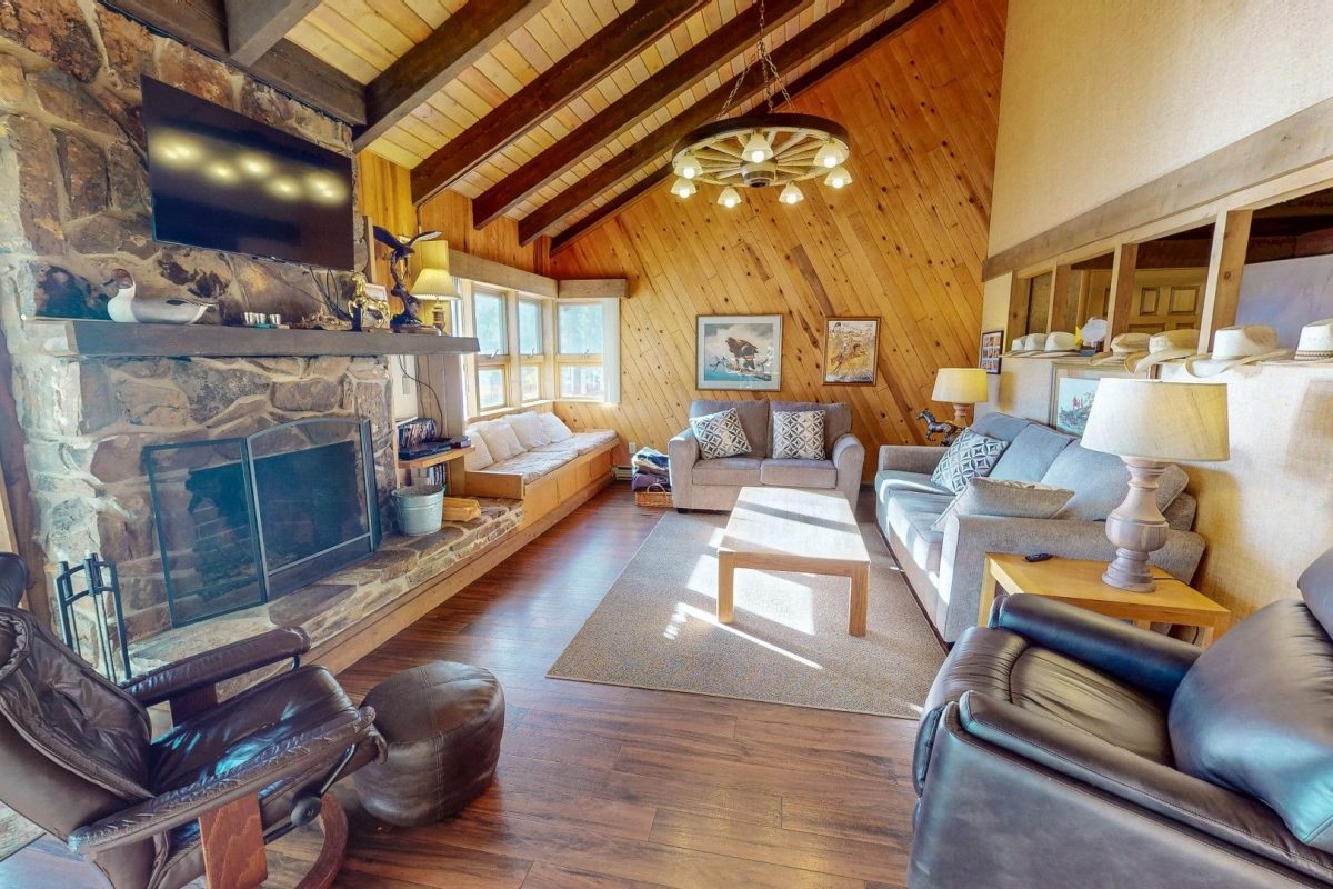 living room with fireplace